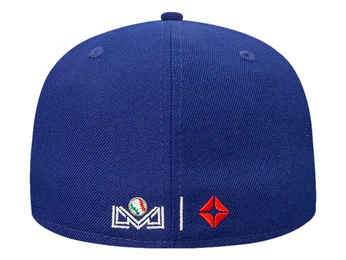 Gorra de béisbol New Era color azul brillante con bordado de jarra de cerveza en el frente.