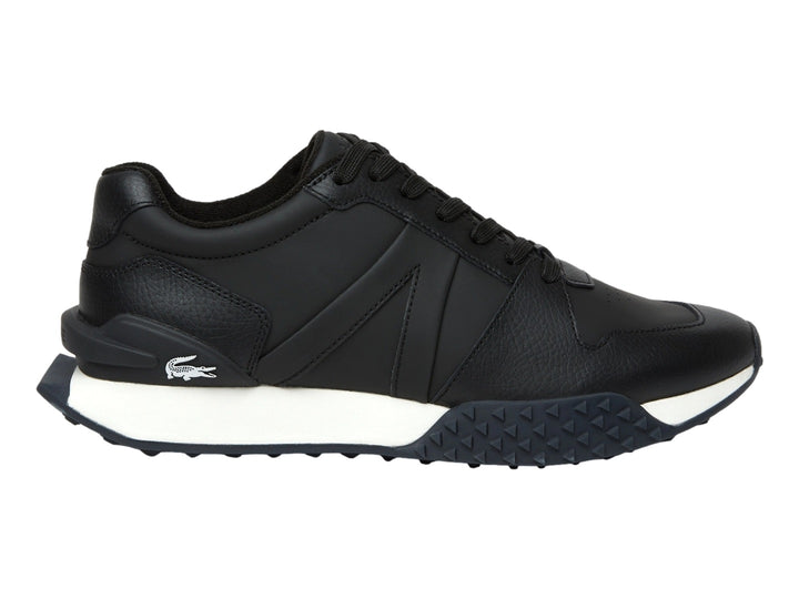Tenis Lacoste L-Spin Deluxe en color negro con suela blanca y detalles deportivos.