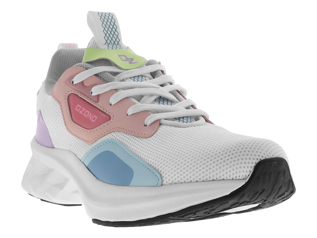 Tenis blancos de malla con detalles en rosa, azul y verde, con suela gruesa blanca y base negra.