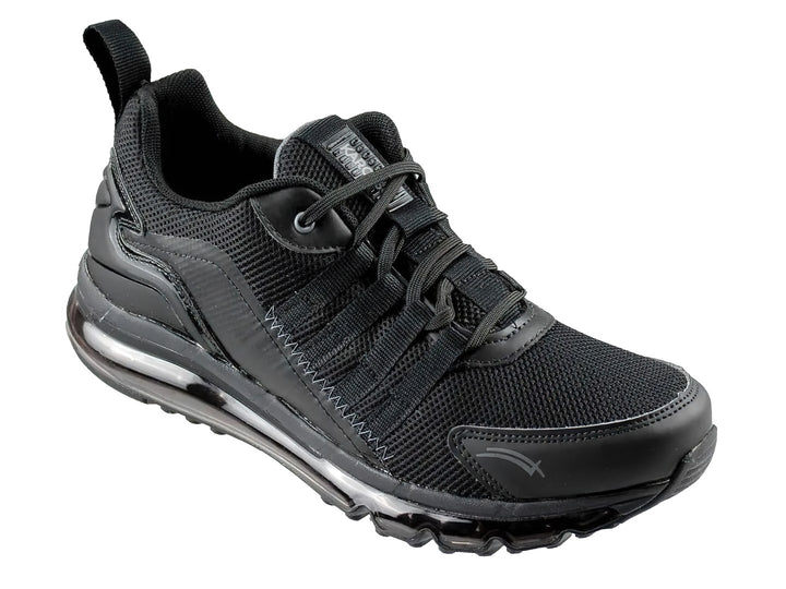 Tenis deportivos de baloncesto color negro con suela de aire y tejido de malla.