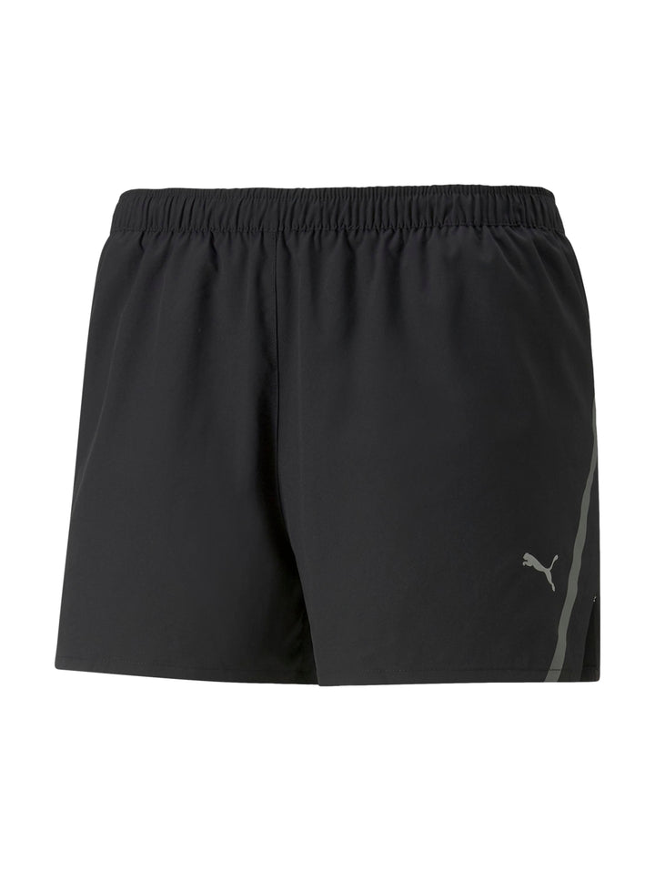 Pantalones cortos deportivos PUMA de color negro con detalle lateral en gris.