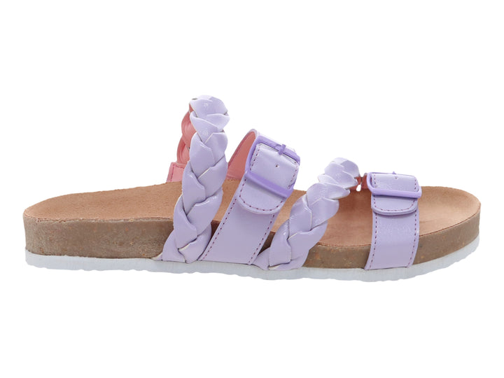Sandalias color lavanda con tiras trenzadas, hebillas y suela de corcho sobre fondo blanco.