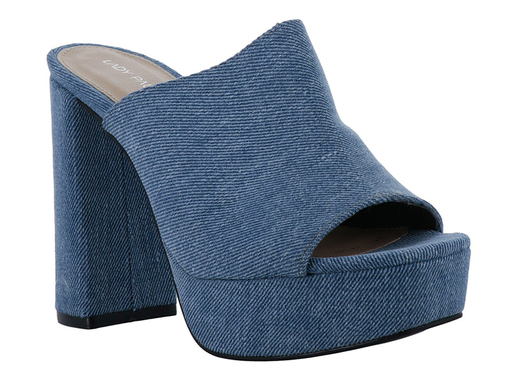 Sandalia de plataforma y tacón grueso en color azul cielo con textura de mezclilla para mujer.