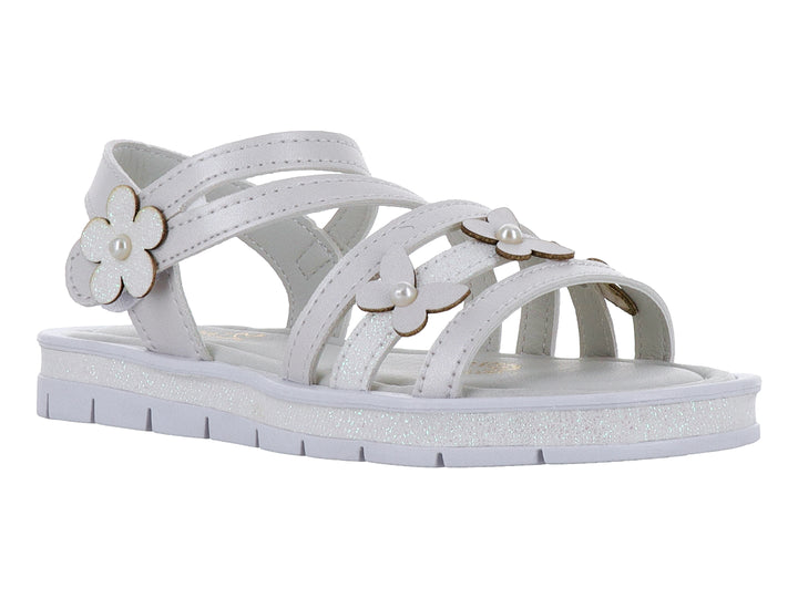 Sandalia blanca con detalles de flores y suela brillante.