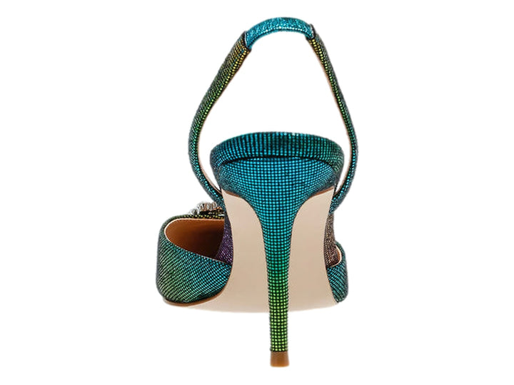 Zapato de tacón Steve Madden multicolor brillante con punta cerrada y adorno de cristales en la parte frontal.