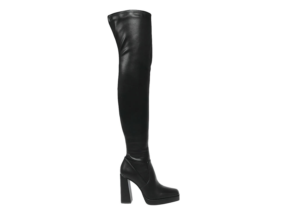 Botas altas negras de cuero con tacón cuadrado.