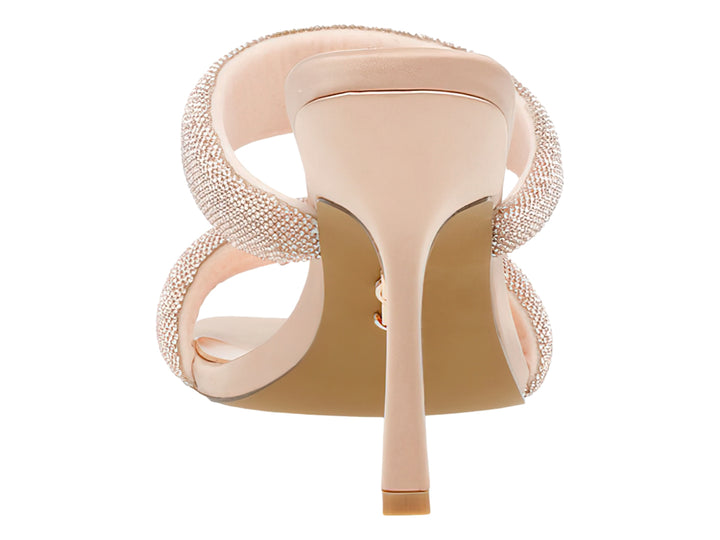 Sandalias de tacón cuadrado Steve Madden en color rose gold con dos correas brillantes y punta cuadrada.
