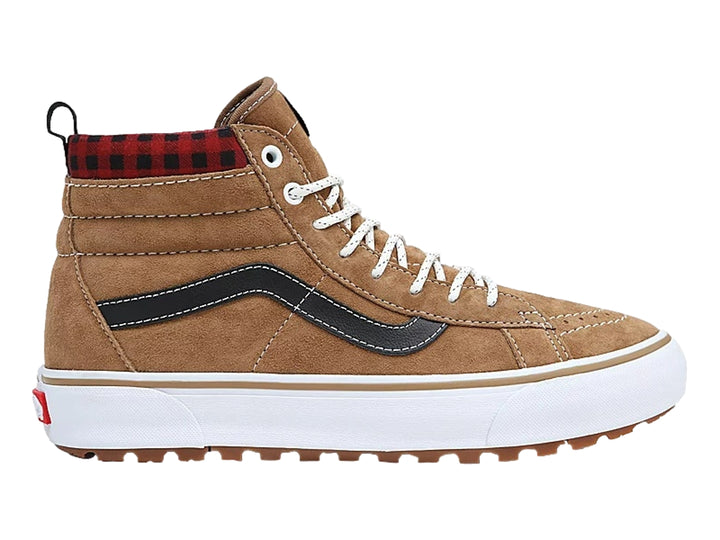 Tenis Vans Sk8-Hi MTE-1 color marrón con suela blanca y detalle a cuadros en el tobillo.