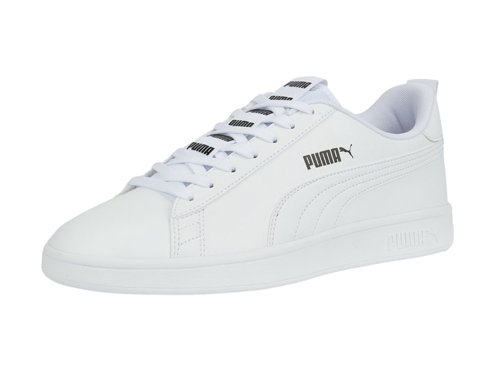 Tenis PUMA Smash V2 Tape en color blanco total con suela blanca y cordones.