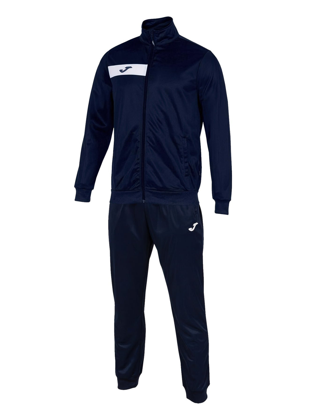 Conjunto deportivo Joma para niño en color azul marino con detalle blanco en el pecho y pantalón a juego.