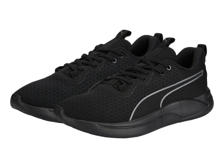 Tenis deportivos PUMA color negro con malla transpirable y suela mate.
