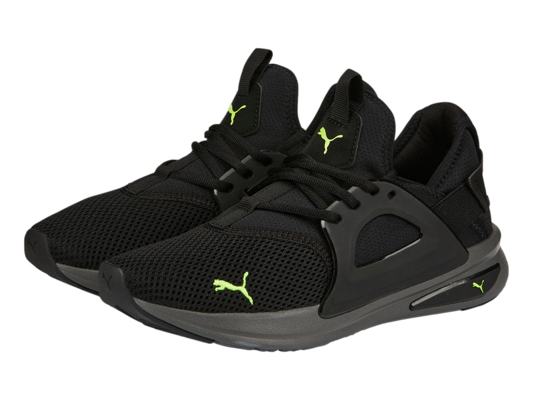 Tenis deportivos PUMA Softride Enzo Evo en color negro con suela gris y detalles en verde lima.