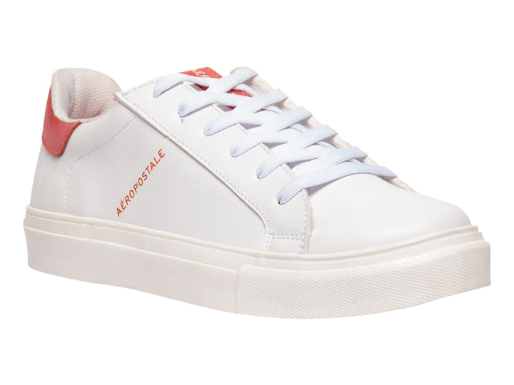 Tenis blancos de la marca Aeropostale con detalles en color naranja en el talón y logotipo lateral.