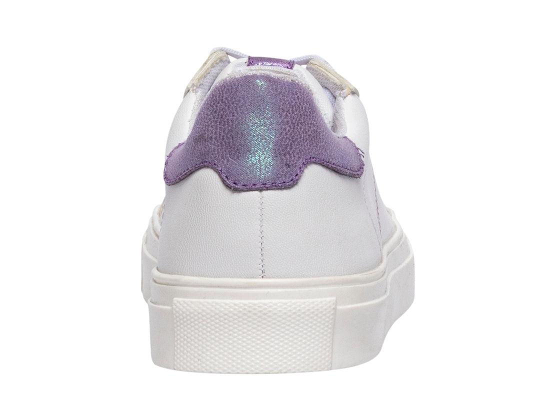 Tenis blancos de Aeropostale con detalles en color lila en el talón y cordones blancos.