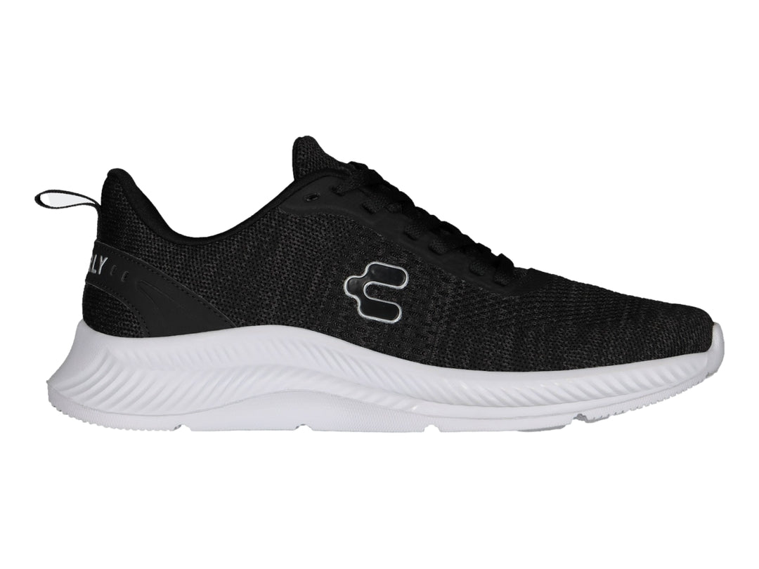 Tenis deportivos Charly color negro con suela blanca y logotipo lateral blanco.