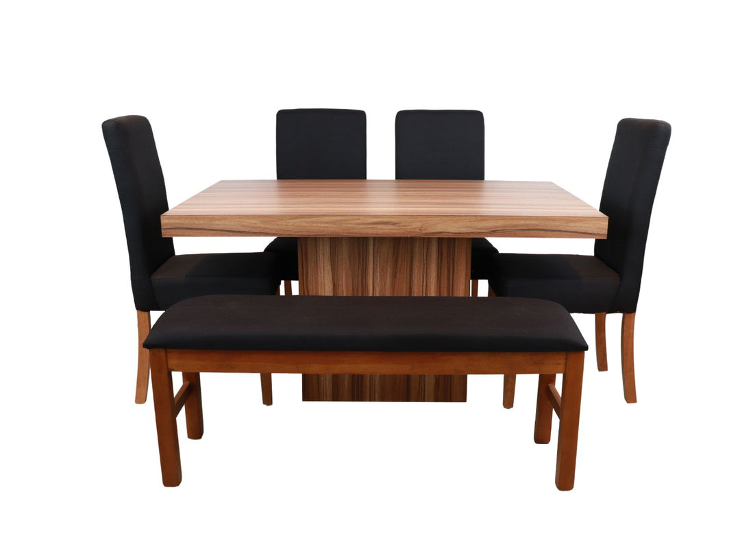 Conjunto de comedor con mesa de madera, cuatro sillas negras y una banca negra.