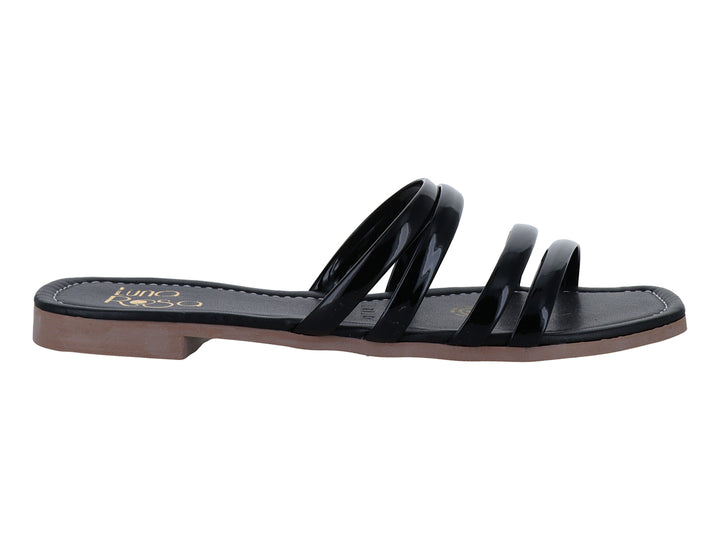 Sandalia plana para mujer de color negro con acabado en charol brillante y tiras transversales.