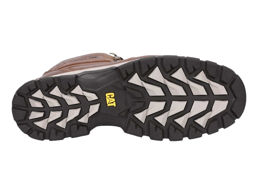 Bota de excursionismo Caterpillar color marrón con suela robusta en beige y negro.