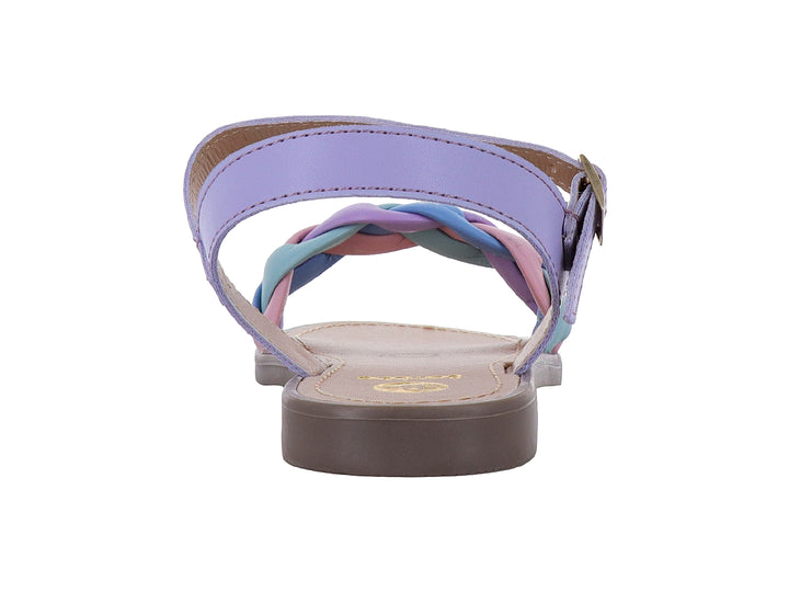 Sandalia para niña con tira trenzada en colores morado, rosa y azul, correa al tobillo y suela café.