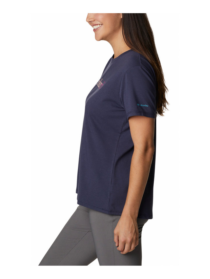 Camiseta Columbia de manga corta en color azul marino con logotipo degradado en el pecho.