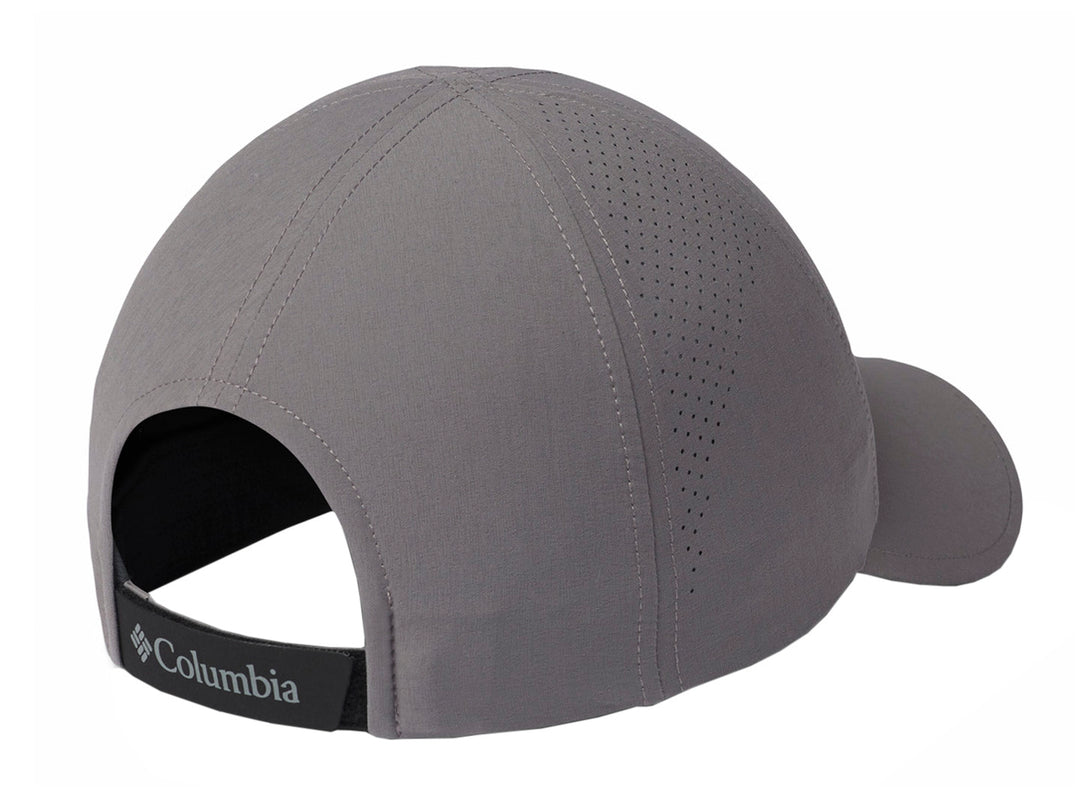 Gorra Columbia color gris City Grey con visera curva y logotipo frontal blanco.