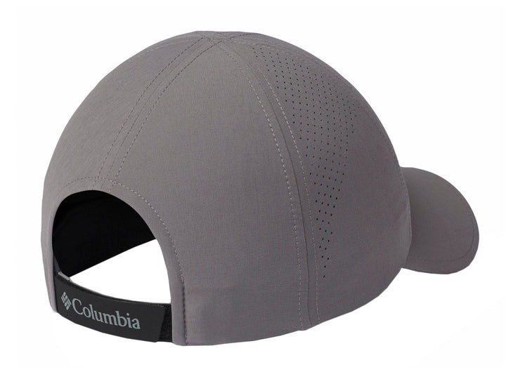 Gorra Columbia color gris City Grey con visera curva y logotipo frontal blanco.