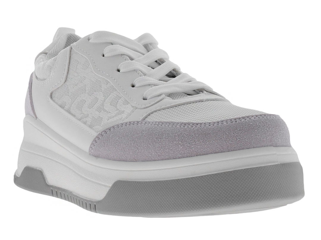 Tenis deportivos ATOK en colores blanco y gris con suela gruesa y detalles en tela y sintético.