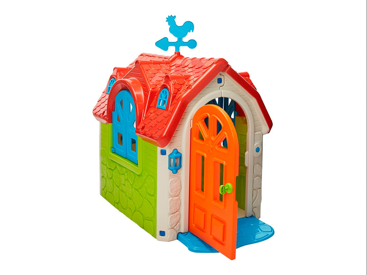 Casita de juegos infantil multicolor con techo rojo, paredes verdes y blancas, y puerta naranja.