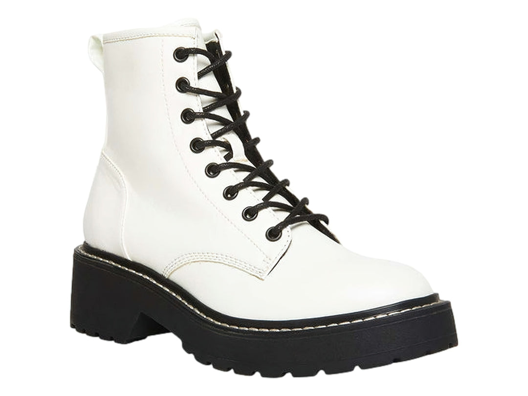 Botas blancas de caña media con agujetas y suela gruesa negra tipo track para Mujer.