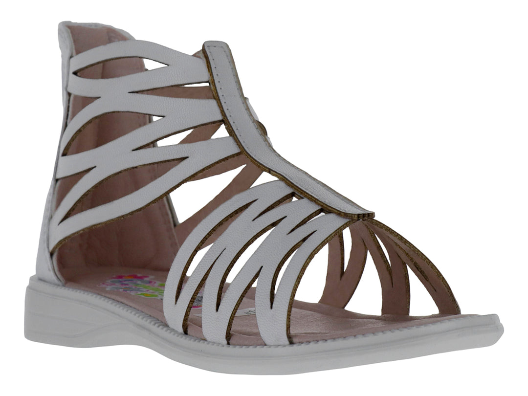 Sandalia blanca para niña con diseño de tiras caladas y suela blanca.
