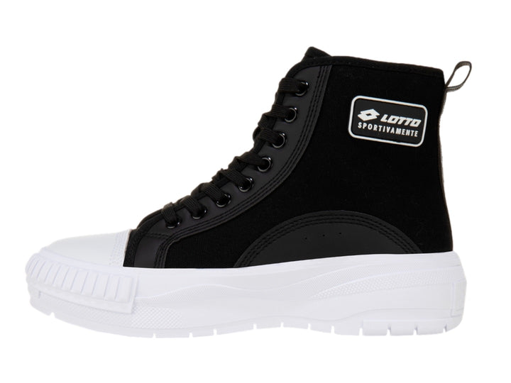 Tenis Lotto de bota alta en color negro con suela blanca gruesa y punta reforzada.