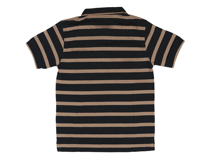 Camiseta tipo polo para niño con rayas horizontales en color azul marino y beige.