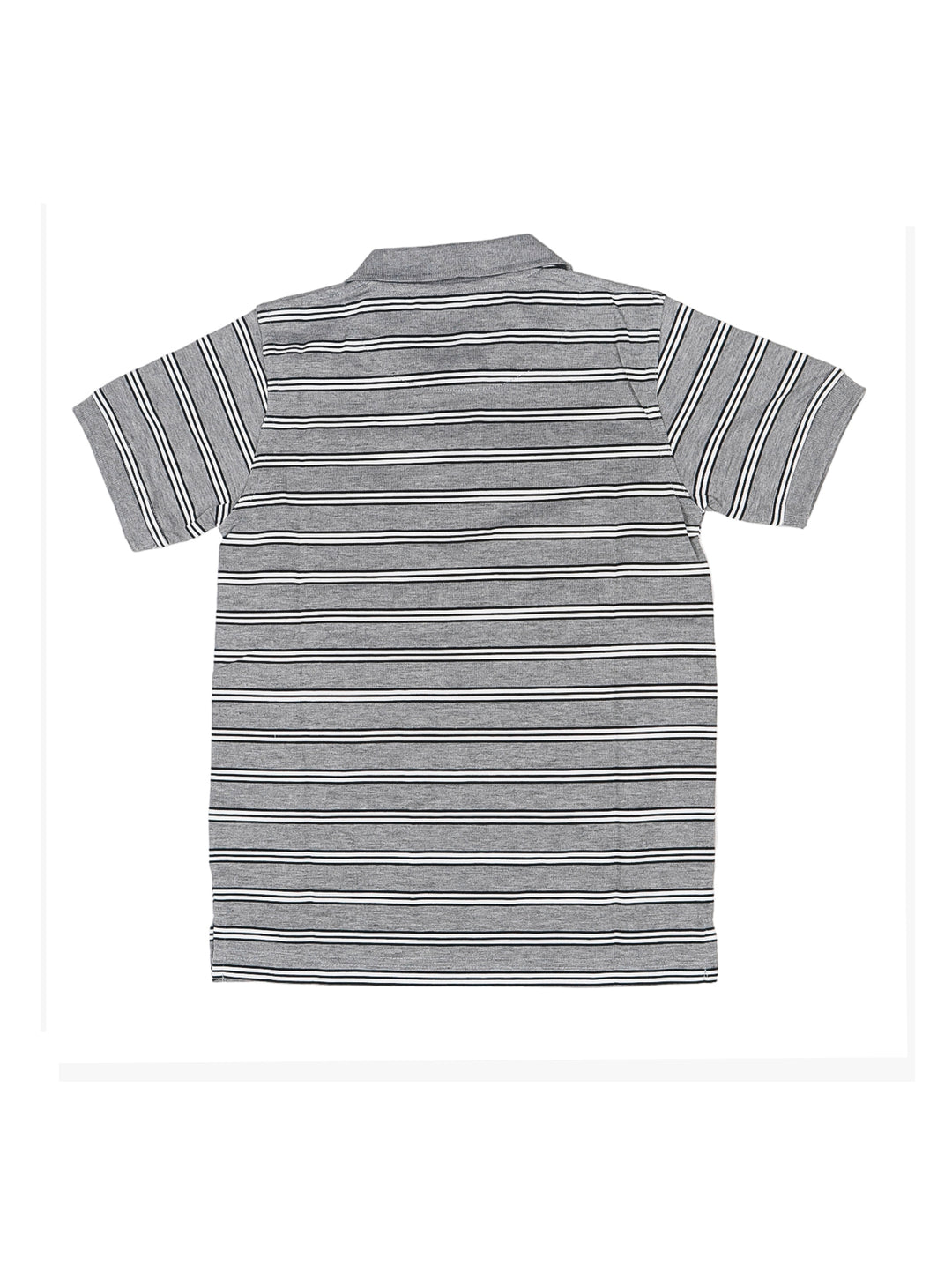 Playera polo para niño color gris con rayas horizontales blancas y cuello.