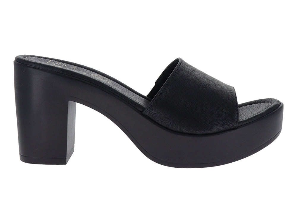 Sandalia de plataforma color negro con tacón grueso y banda frontal ancha para mujer.