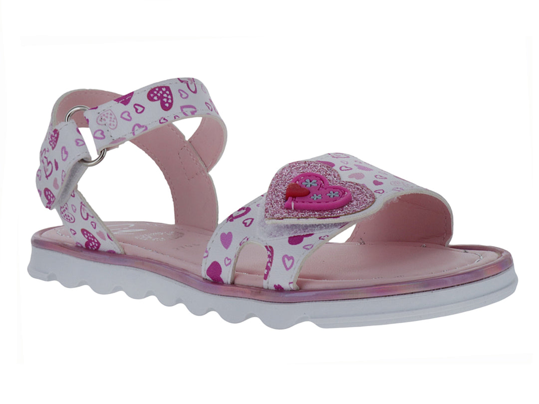 Sandalia blanca para niña con estampado de corazones rosas y suela blanca ondulada.