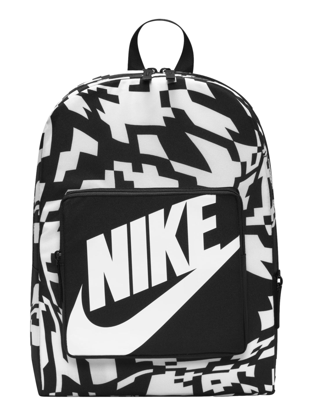 Mochila Nike con estampado geométrico en blanco y negro y logotipo grande en el bolsillo frontal.