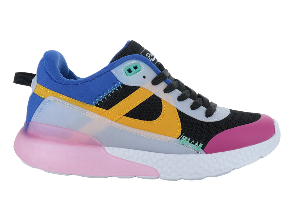 Tenis deportivos marca Panam en colores negro, fucsia, azul y amarillo con suela blanca texturizada.