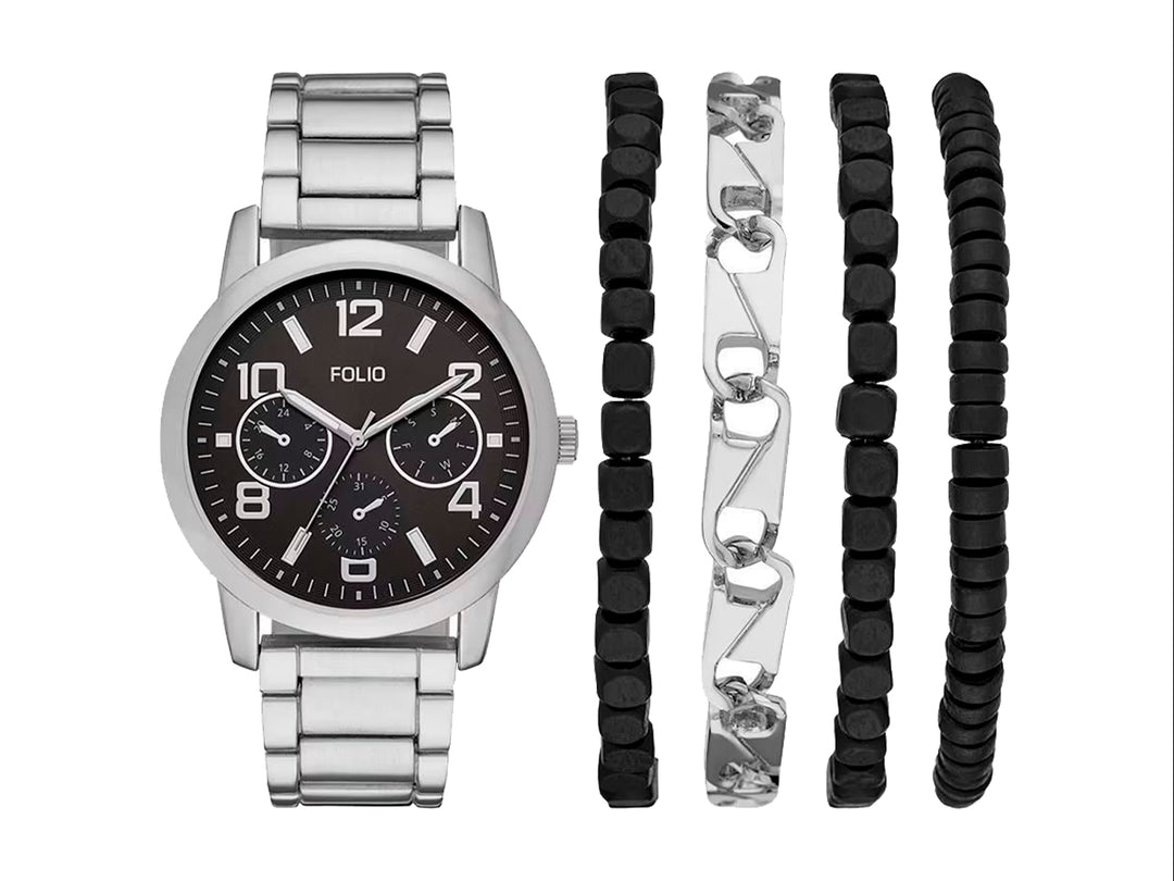Set de 5 piezas para Hombre que incluye un reloj plateado con esfera negra y cuatro pulseras a juego.