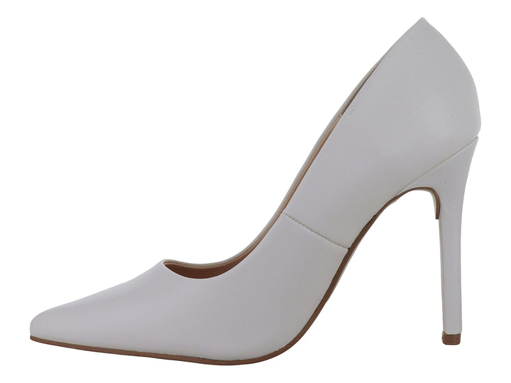 Zapato de tacón alto color blanco con acabado mate y punta redondeada para mujer.