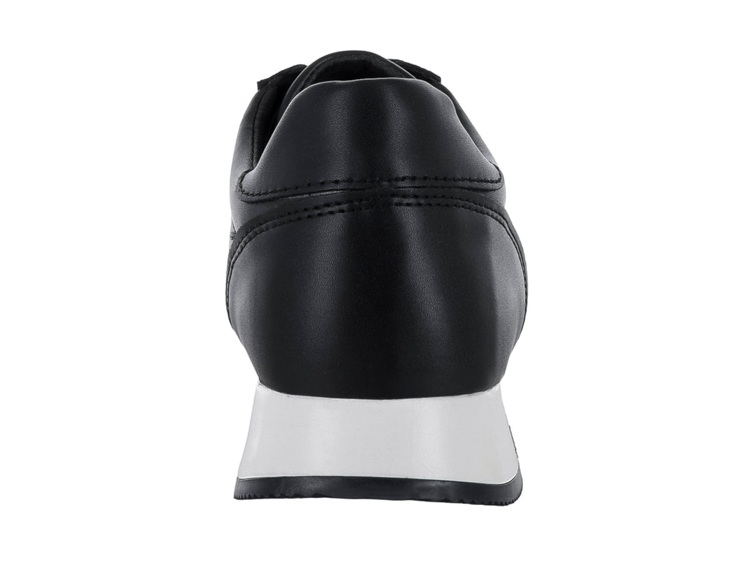 Zapato casual LUGO CONTI color negro con suela blanca y agujetas negras.