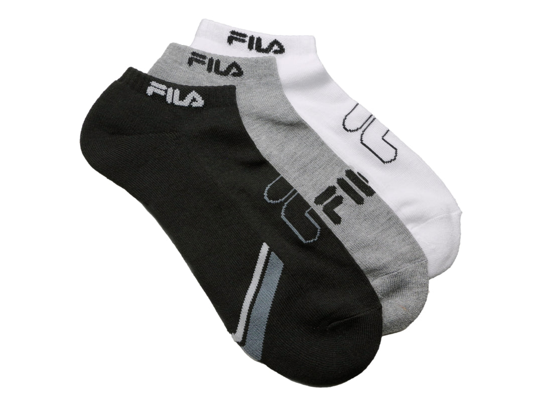 Pack de tres pares de calcetines cortos FILA en colores negro, gris y blanco.