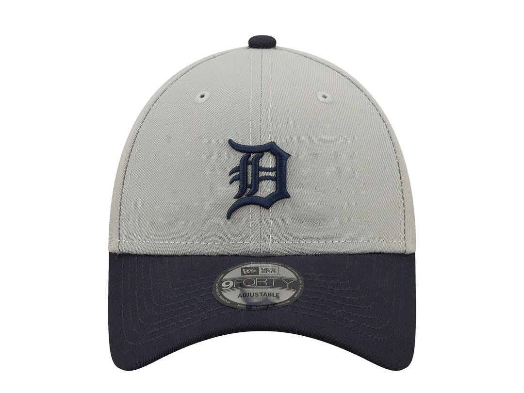 Gorra New Era de los Detroit Tigers en color gris con visera navy y logotipo frontal bordado.