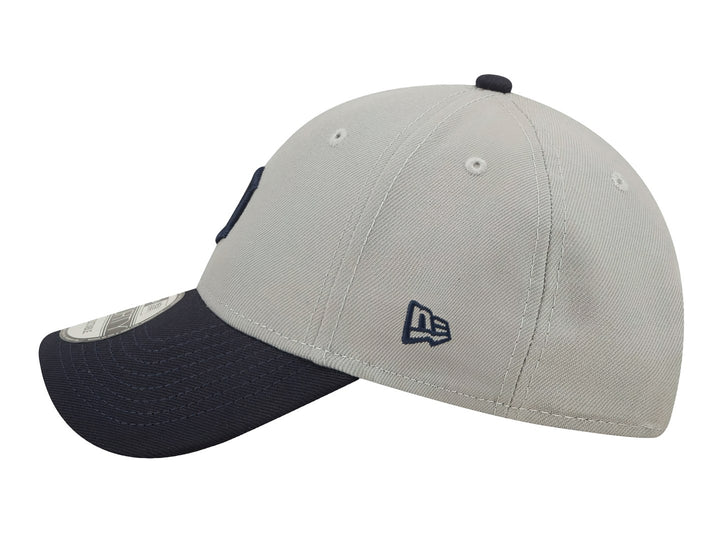 Gorra New Era de los Detroit Tigers en color gris con visera navy y logotipo frontal bordado.