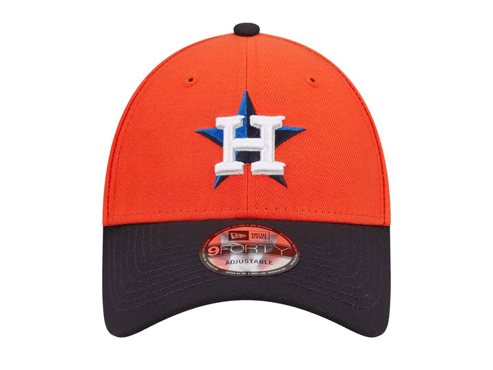 Gorra New Era de los Houston Astros en color naranja con visera negra y logotipo bordado al frente.