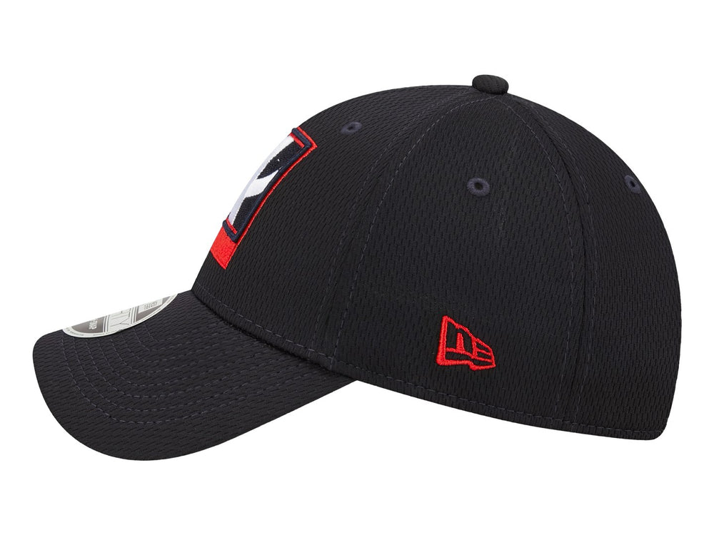 Gorra New Era color navy con logotipo frontal de los Atlanta Braves en blanco y rojo.