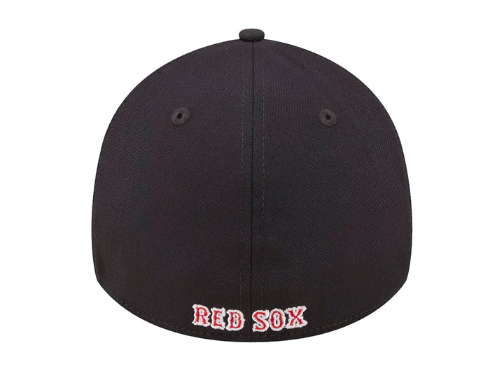 Gorra de béisbol New Era en color rojo con visera azul marino y logo bordado de los Boston Red Sox.