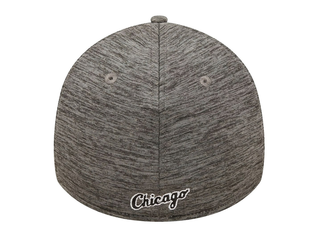 Gorra de béisbol New Era color gris jaspeado con logotipo bordado en blanco al frente.
