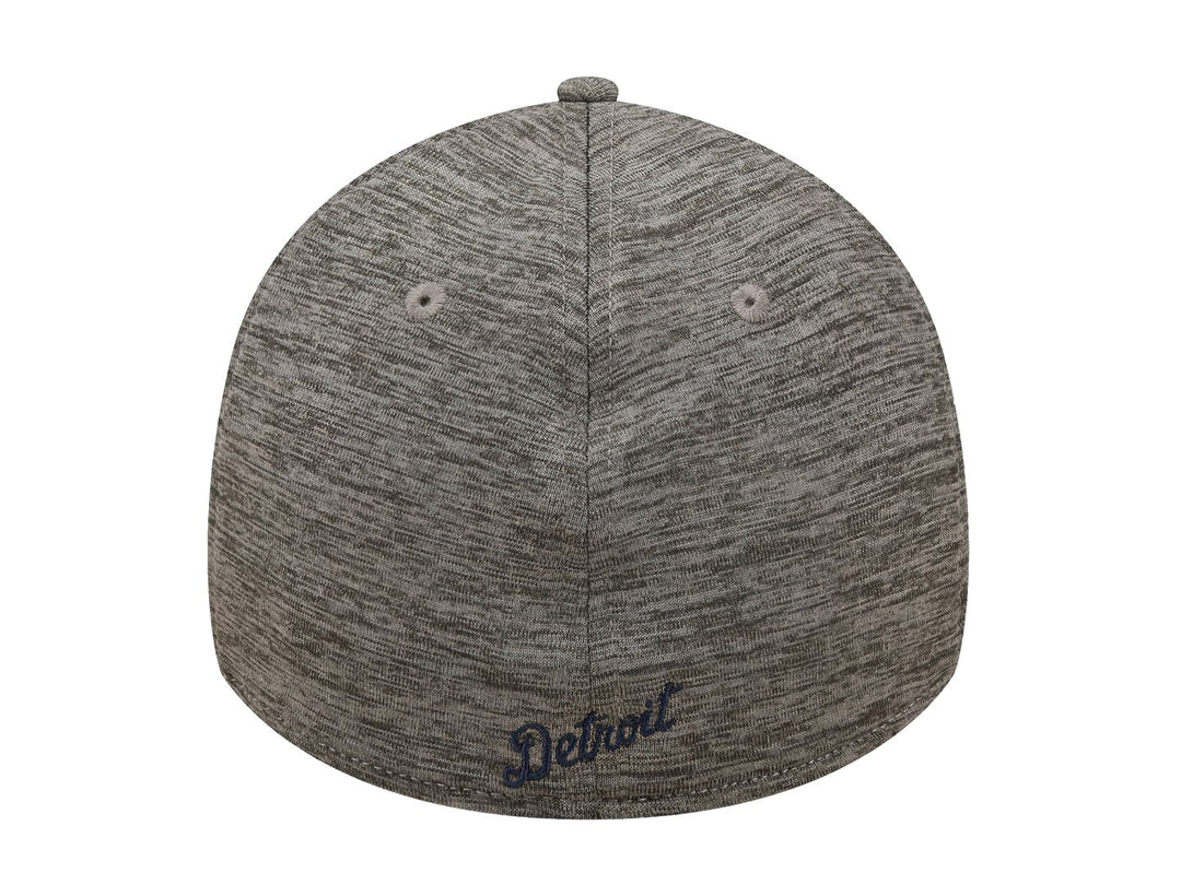 Gorra de béisbol New Era color gris jaspeado con logo bordado en azul marino al frente.