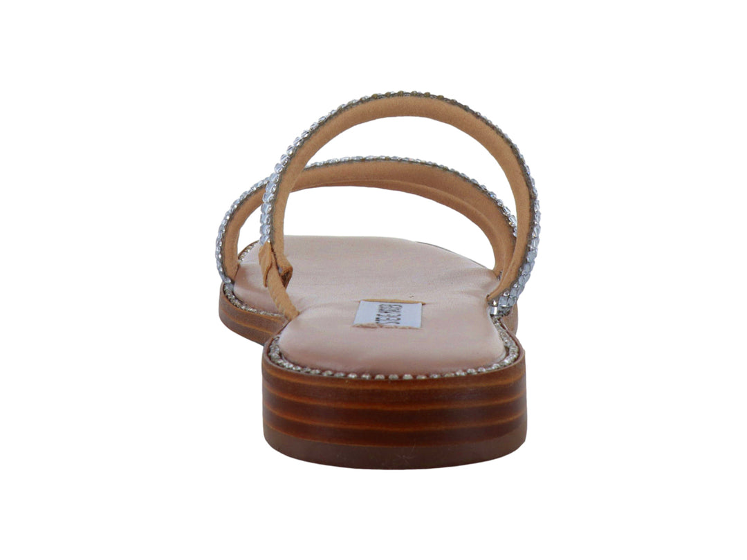 Sandalias planas de Steve Madden con tiras de brillantes plateados y plantilla beige.