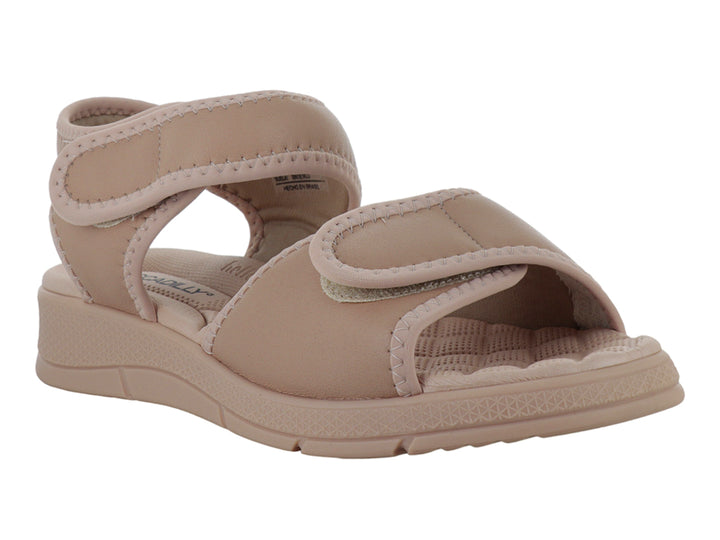 Sandalia Piccadilly color rose con correas de velcro ajustables y suela ergonómica.